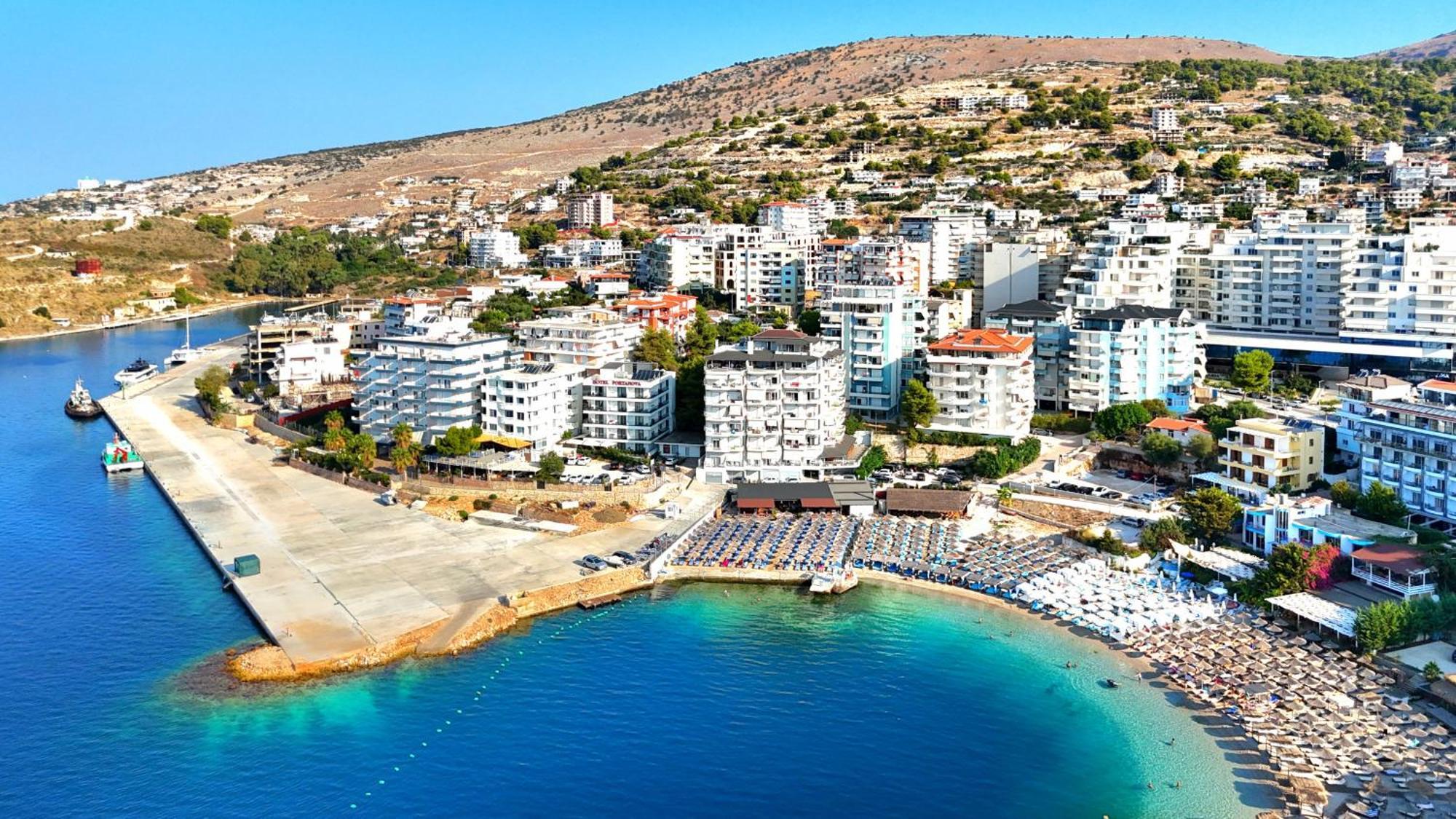 Deep Blue Rooftop - 111 Sarandë Eksteriør bilde