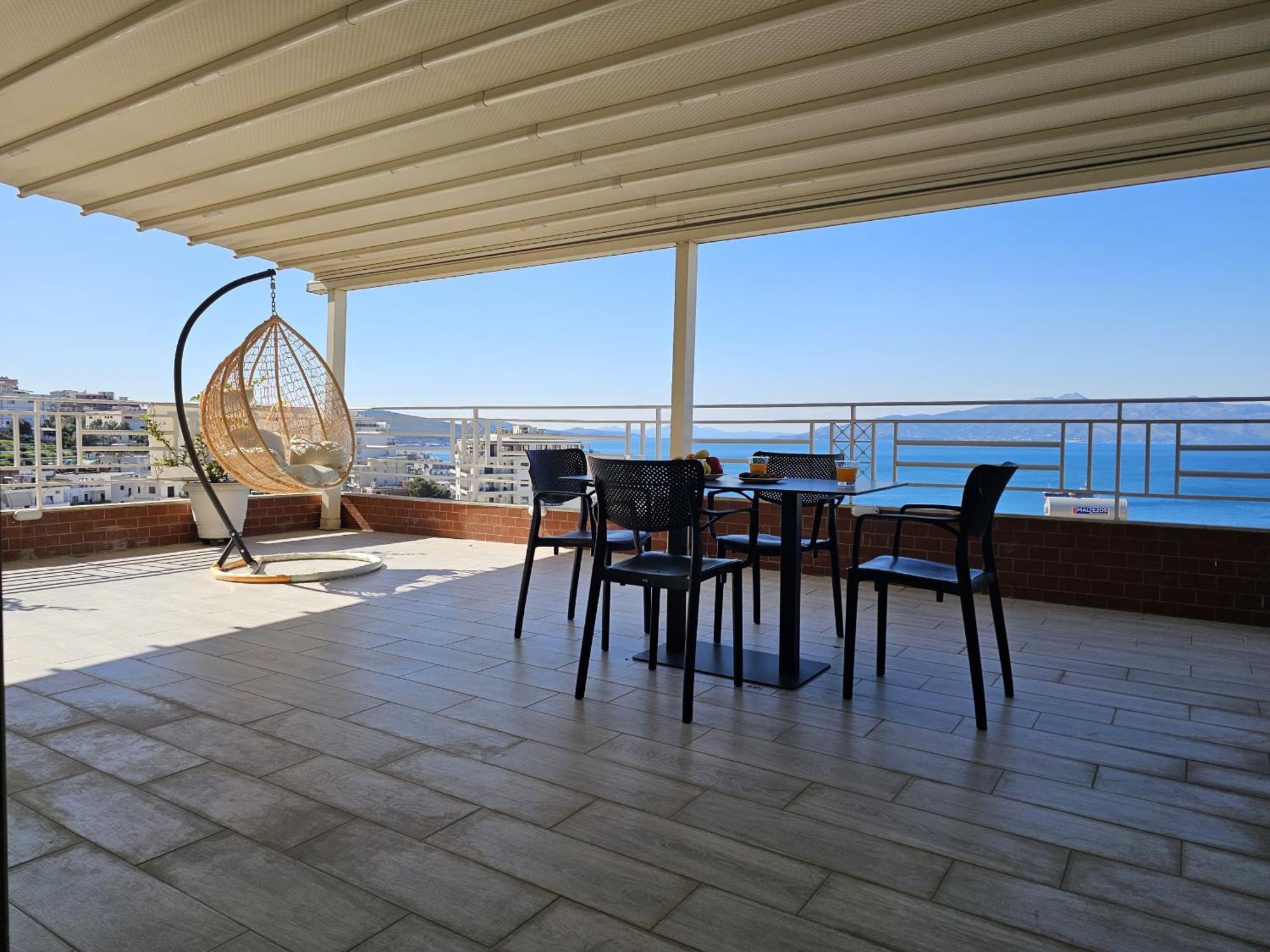 Deep Blue Rooftop - 111 Sarandë Eksteriør bilde